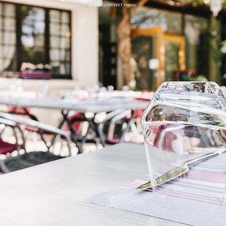 Hotel Le Central Boussac  Eksteriør billede