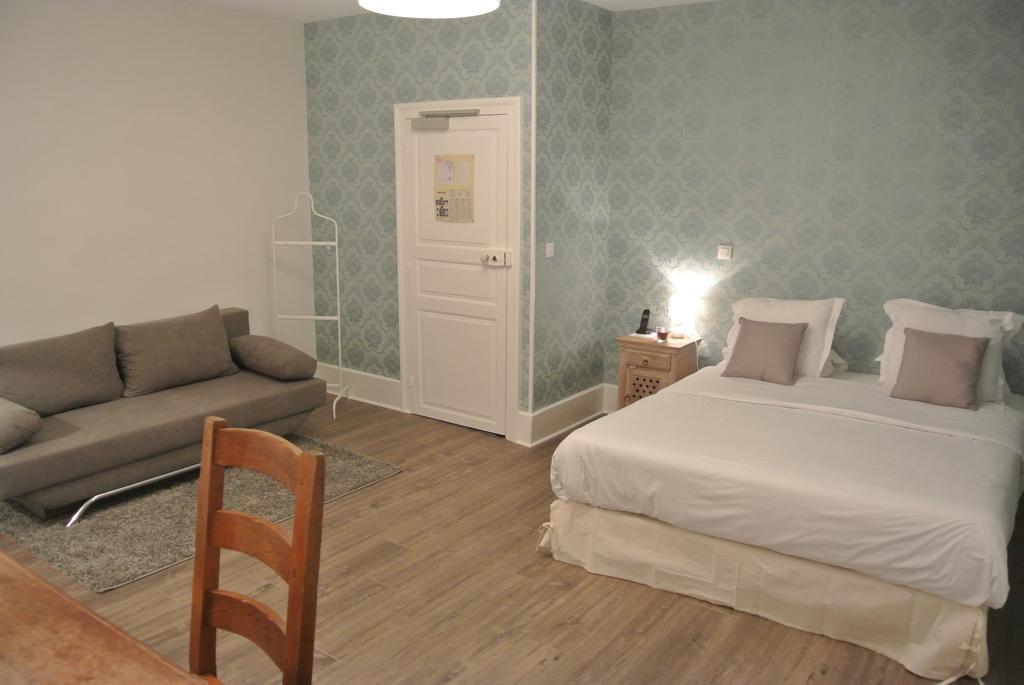 Hotel Le Central Boussac  Værelse billede