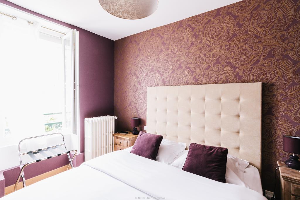 Hotel Le Central Boussac  Eksteriør billede